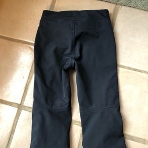 Teen soft shell ski pants. Great condition.